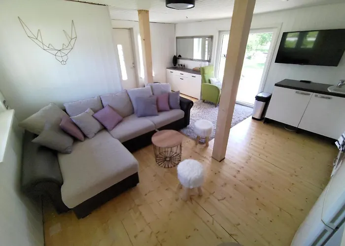 Villa Prangli Valgekivi *