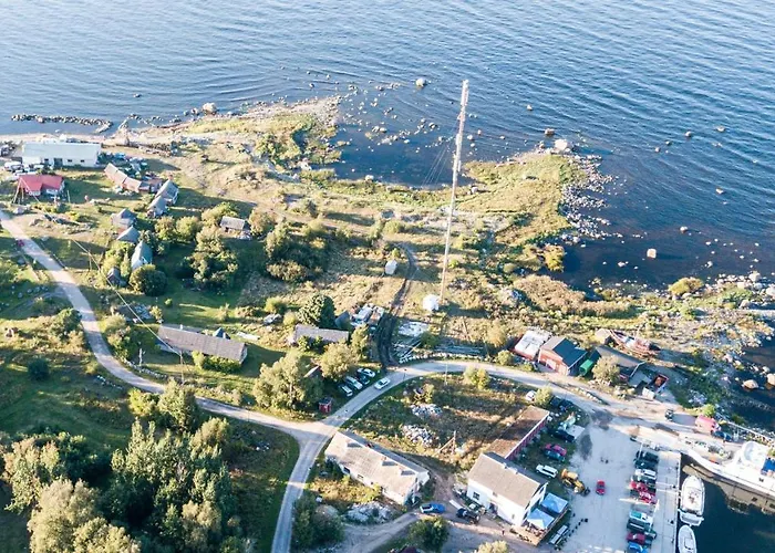 Prangli Valgekivi Villa Kelnase